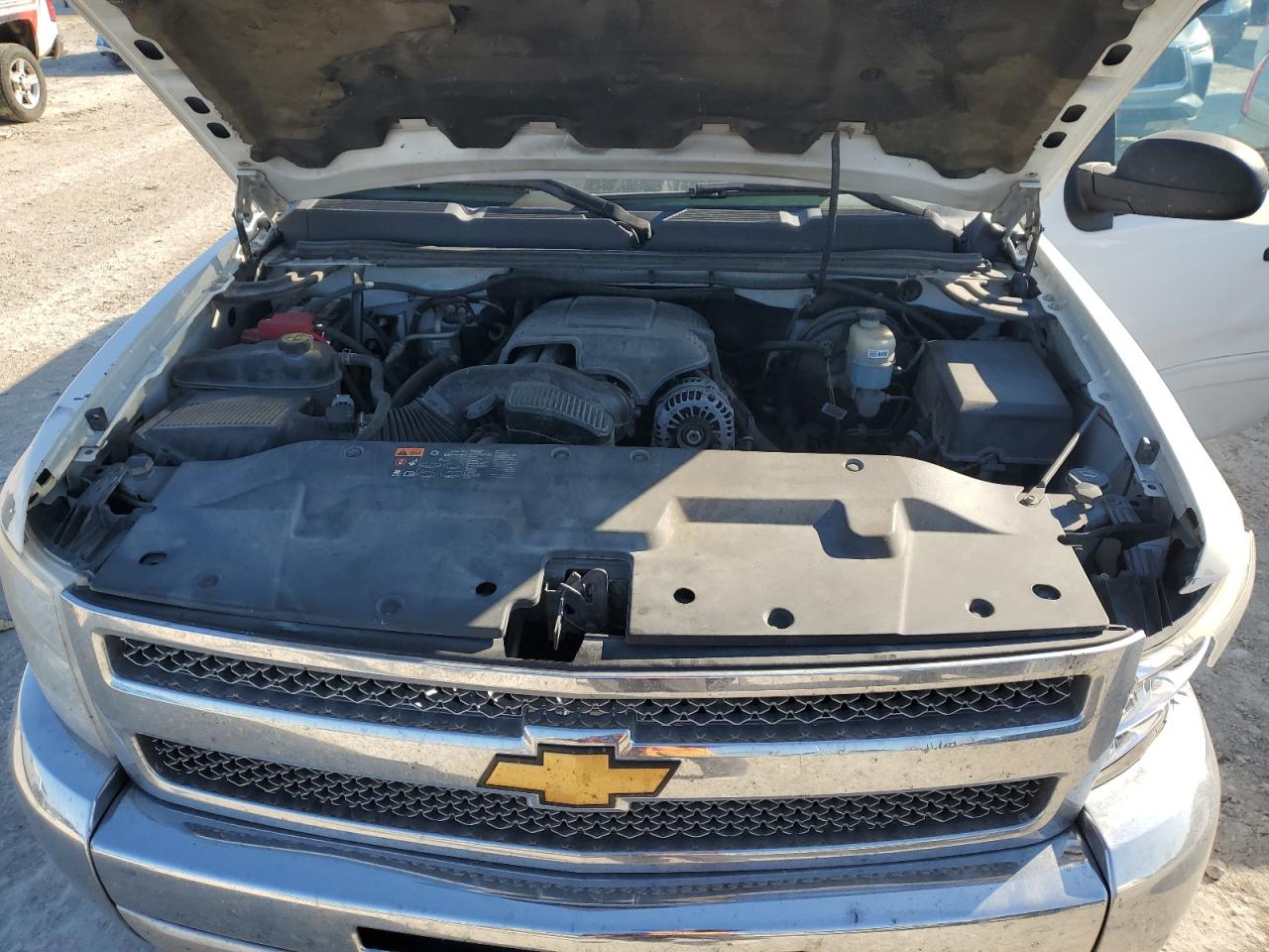2013 Chevrolet Silverado VIN 3GCPKSE79DG181157 Copart auction photo, front end / side damage thumbnail 11