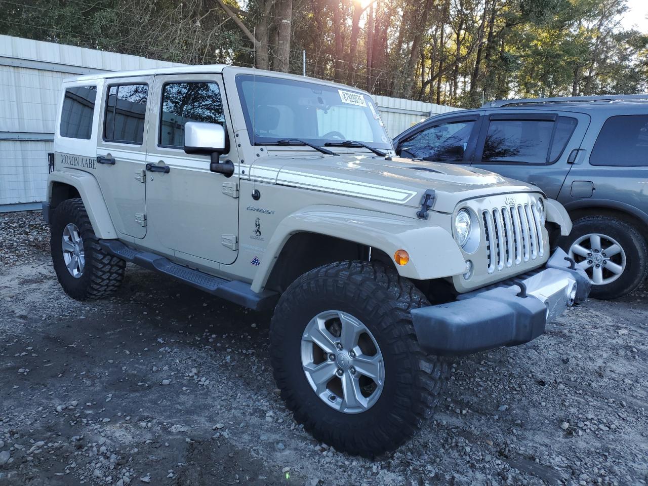 2017 Jeep Wrangler VIN 1C4BJWEG4HL656436 Copart auction photo, minor dent/scratches damage thumbnail 4