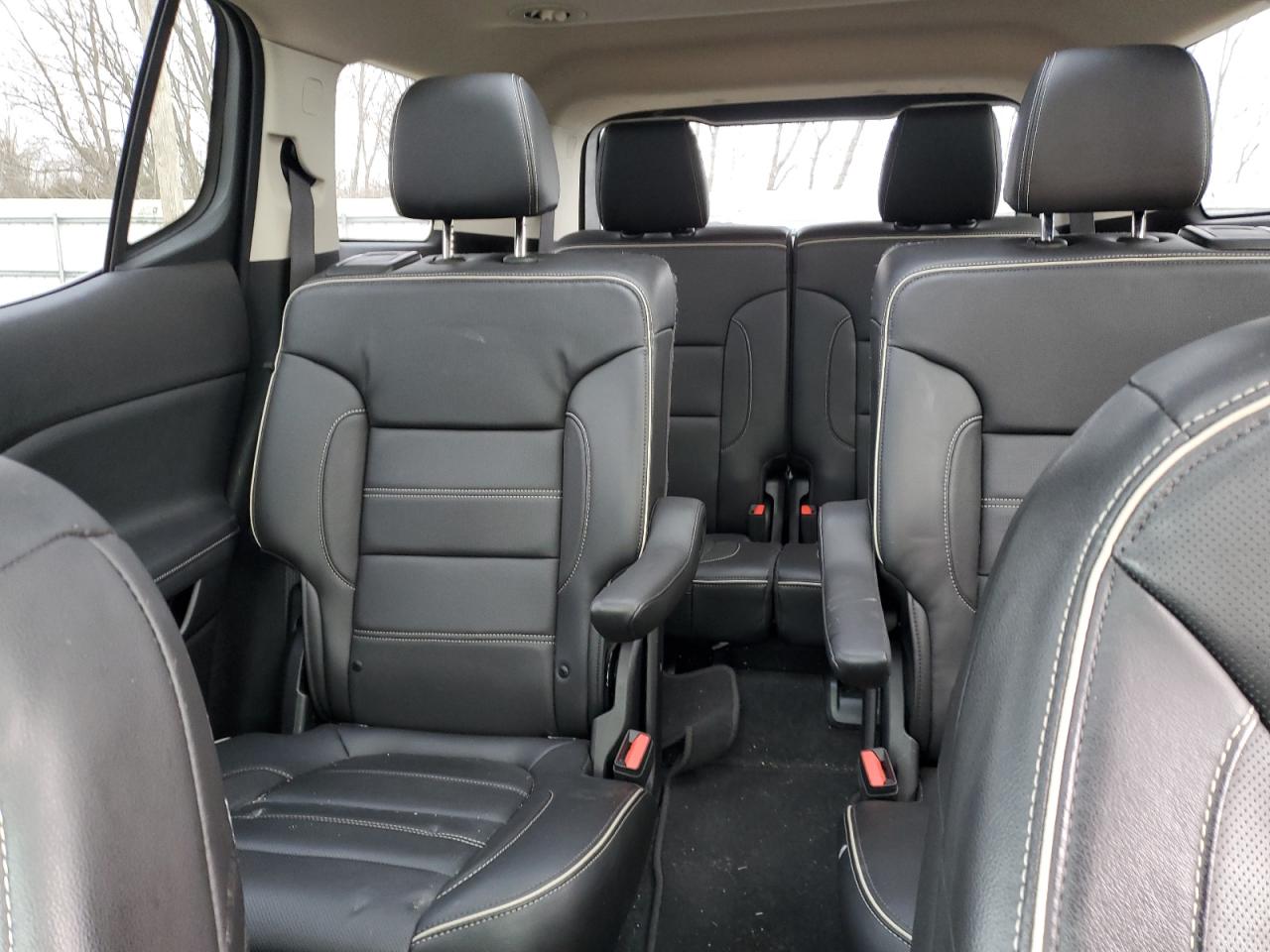 2020 GMC Acadia VIN 1GKKNXLS4LZ142243 Copart auction photo, front end / side damage thumbnail 10