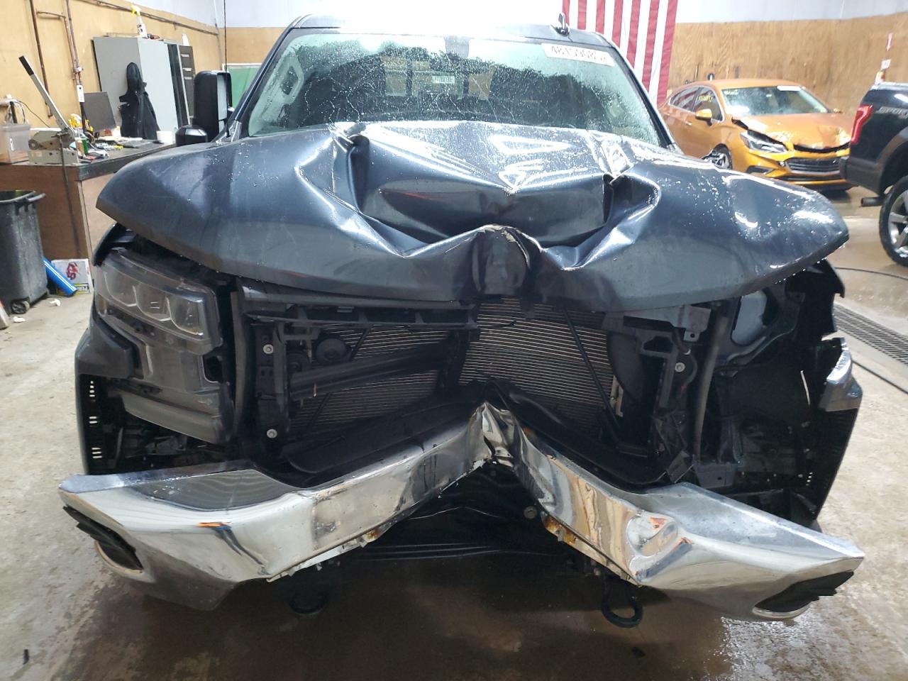 2021 Chevrolet Silverado VIN 1GCUYDED1MZ165926 Copart auction photo, front end / undercarriage damage thumbnail 5