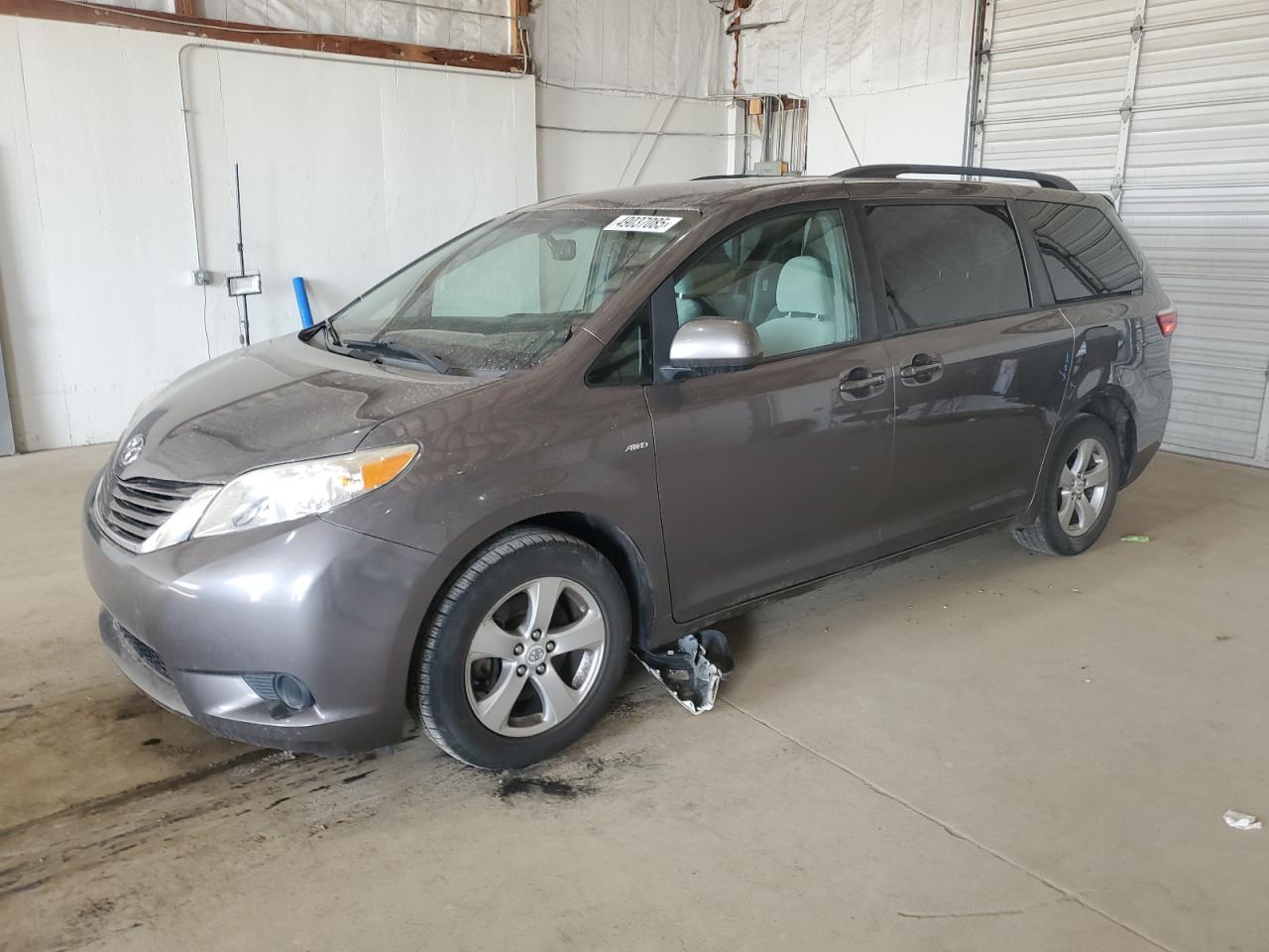 2017 Toyota Sienna VIN 5TDJZ3DC2HS152659