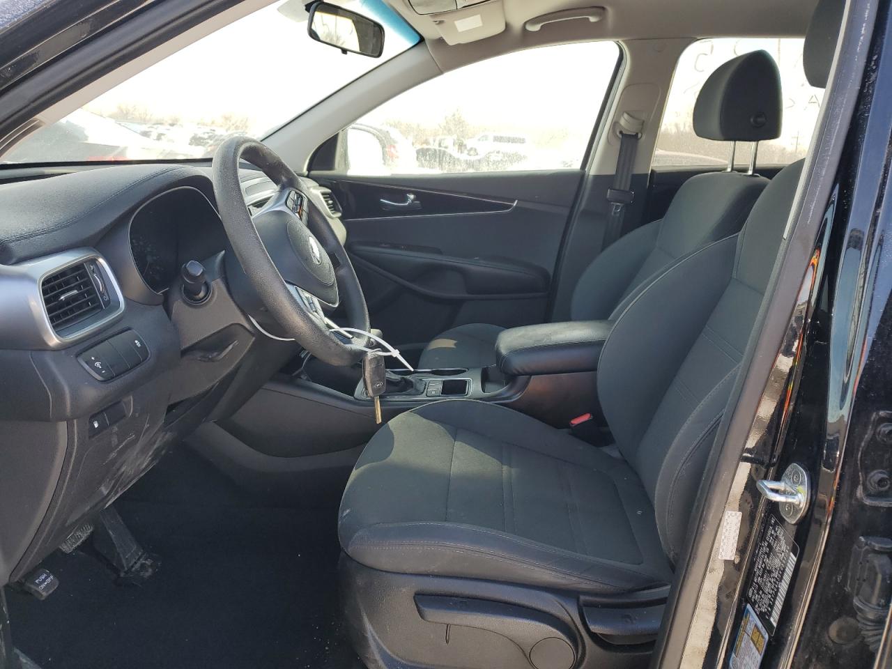 2019 KIA Sorento VIN 5XYPG4A35KG593040 Copart auction photo, front end damage thumbnail 7
