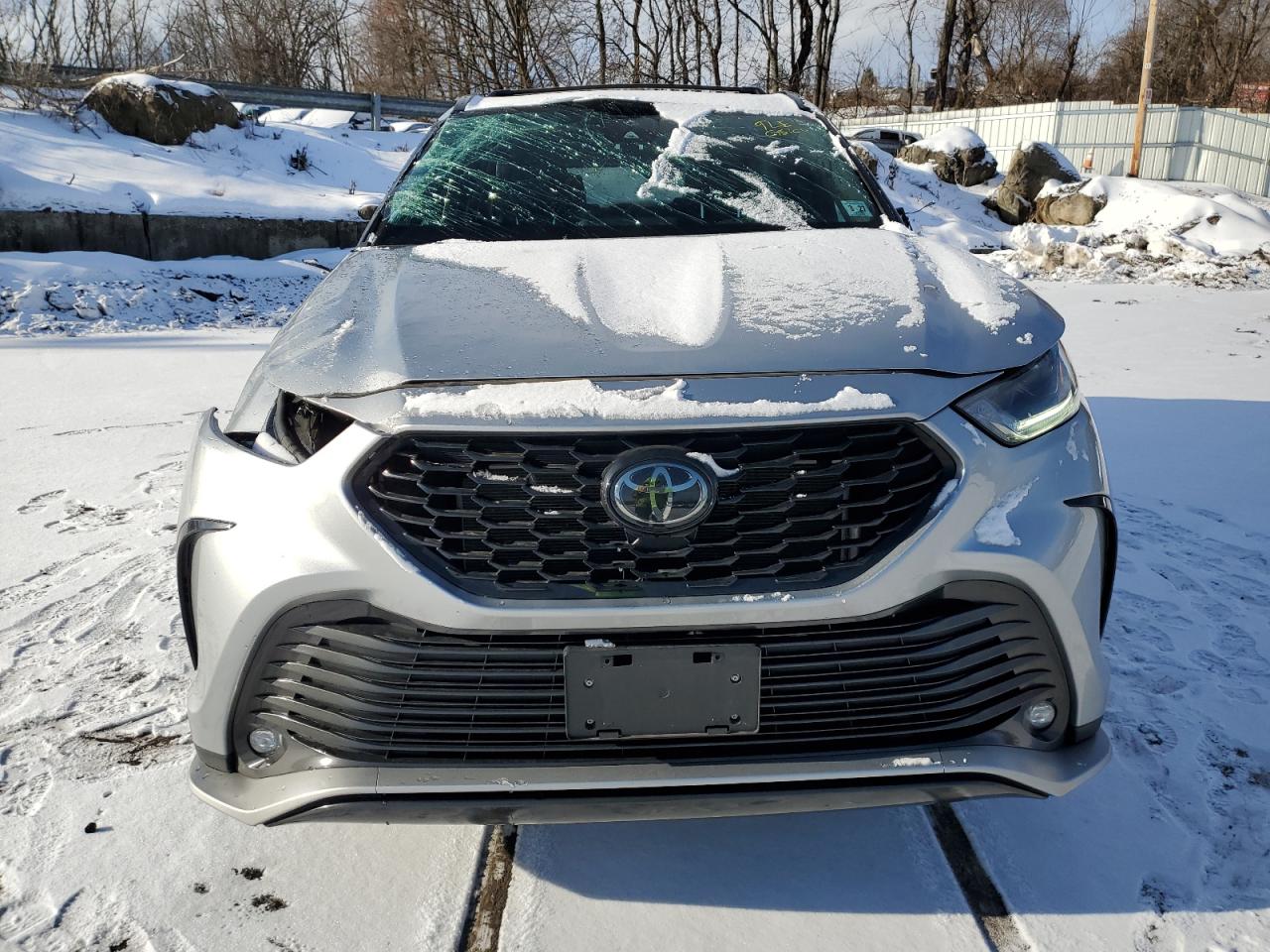 2022 Toyota Highlander VIN 5TDLZRBH0NS200259 Copart auction photo, all over damage thumbnail 5