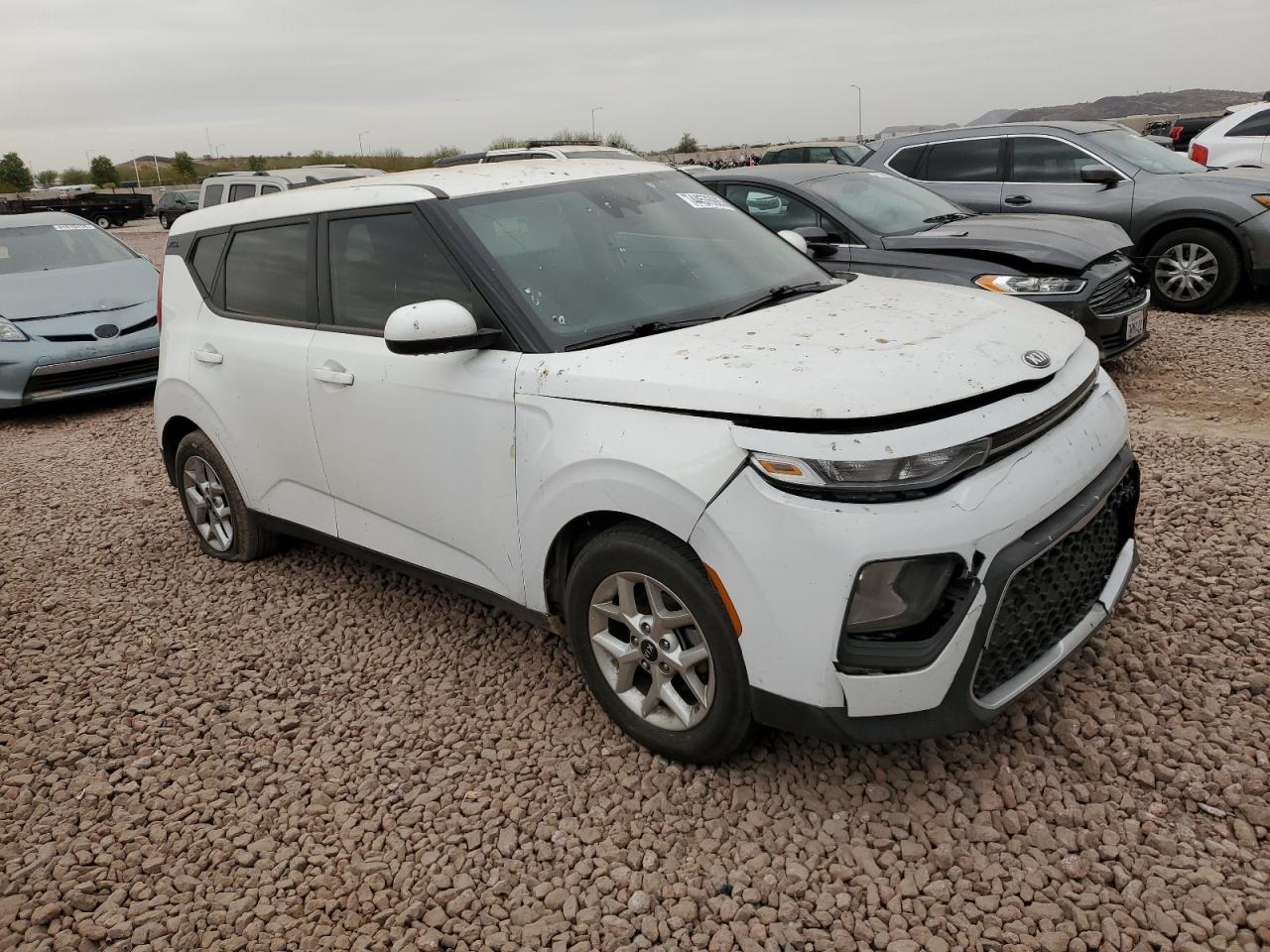 2020 KIA Soul VIN KNDJ23AU9L7062137 Copart auction photo, front end damage thumbnail 4