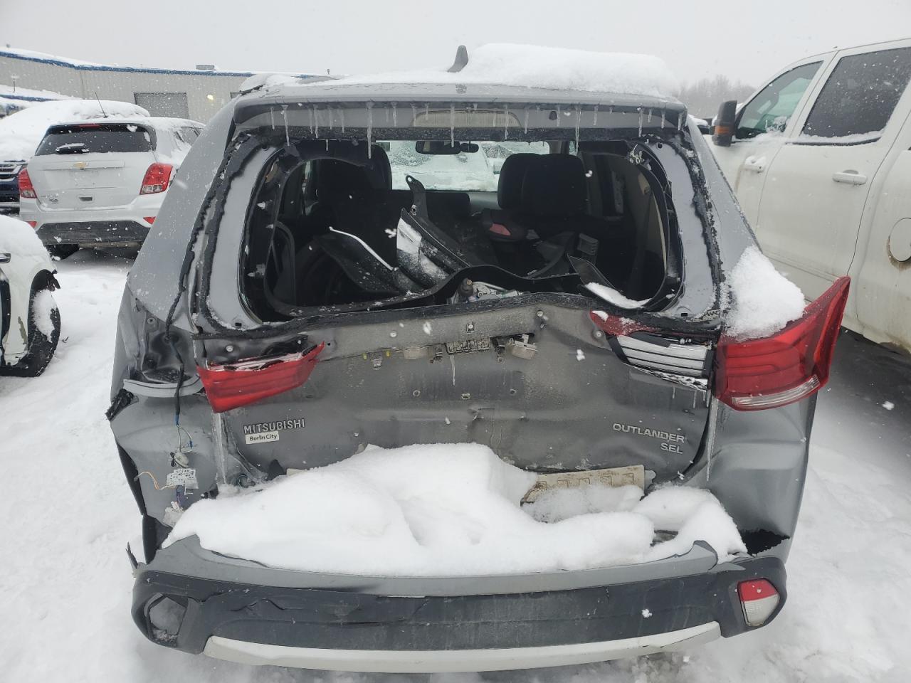 2018 Mitsubishi Outlander VIN JA4AZ3A38JJ001519 Copart auction photo, front end / rear end damage thumbnail 6