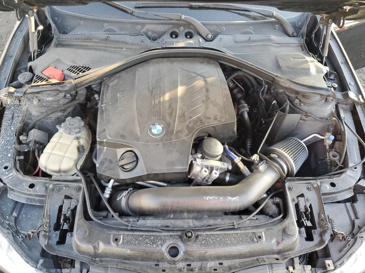 2014 BMW 3er VIN WBA3A9C55EF477935 Copart auction photo, all over damage thumbnail 11