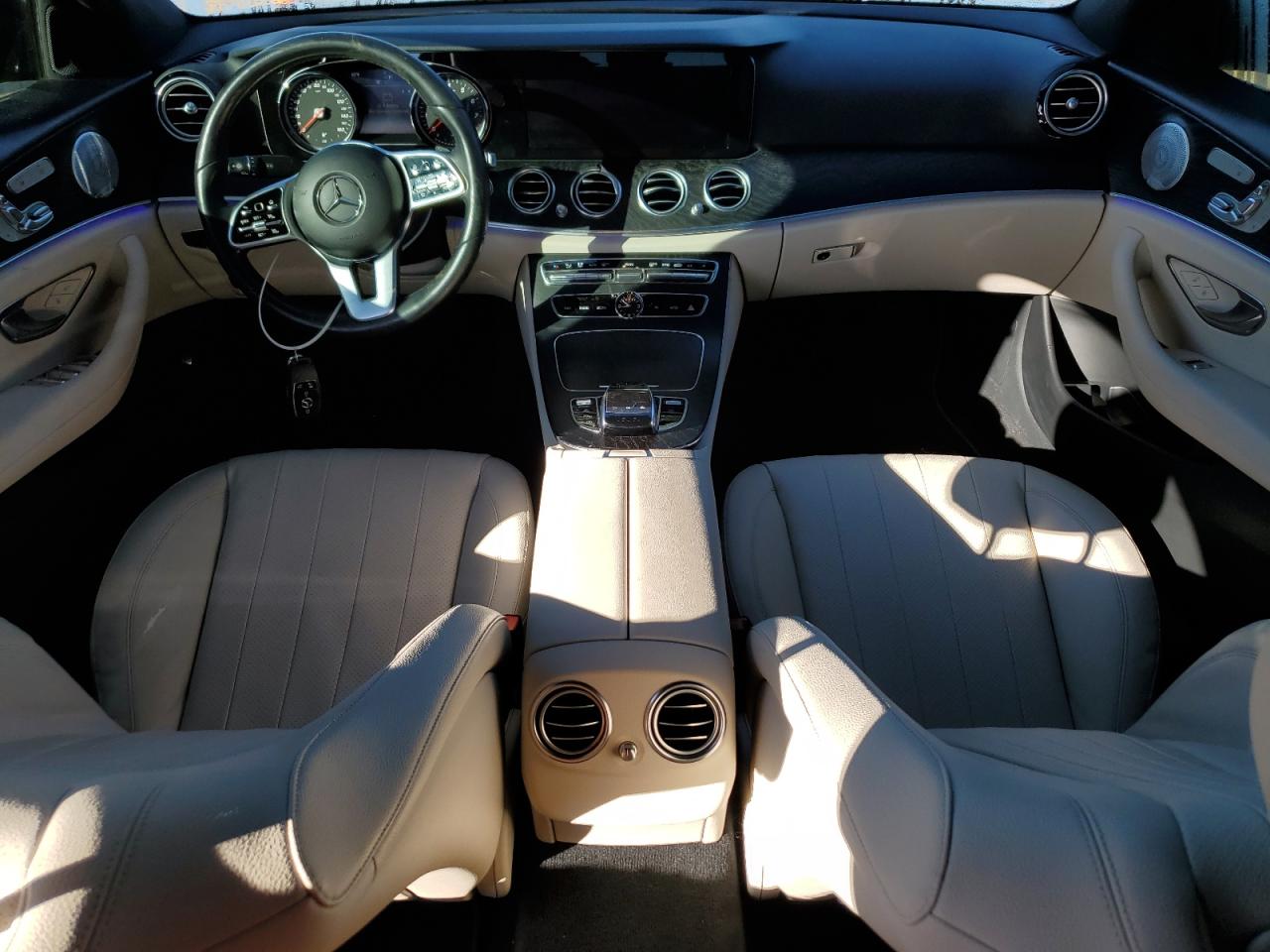 2019 Mercedes-Benz E-klasse VIN WDDZF4JB7KA660813 Copart auction photo, front end damage thumbnail 8