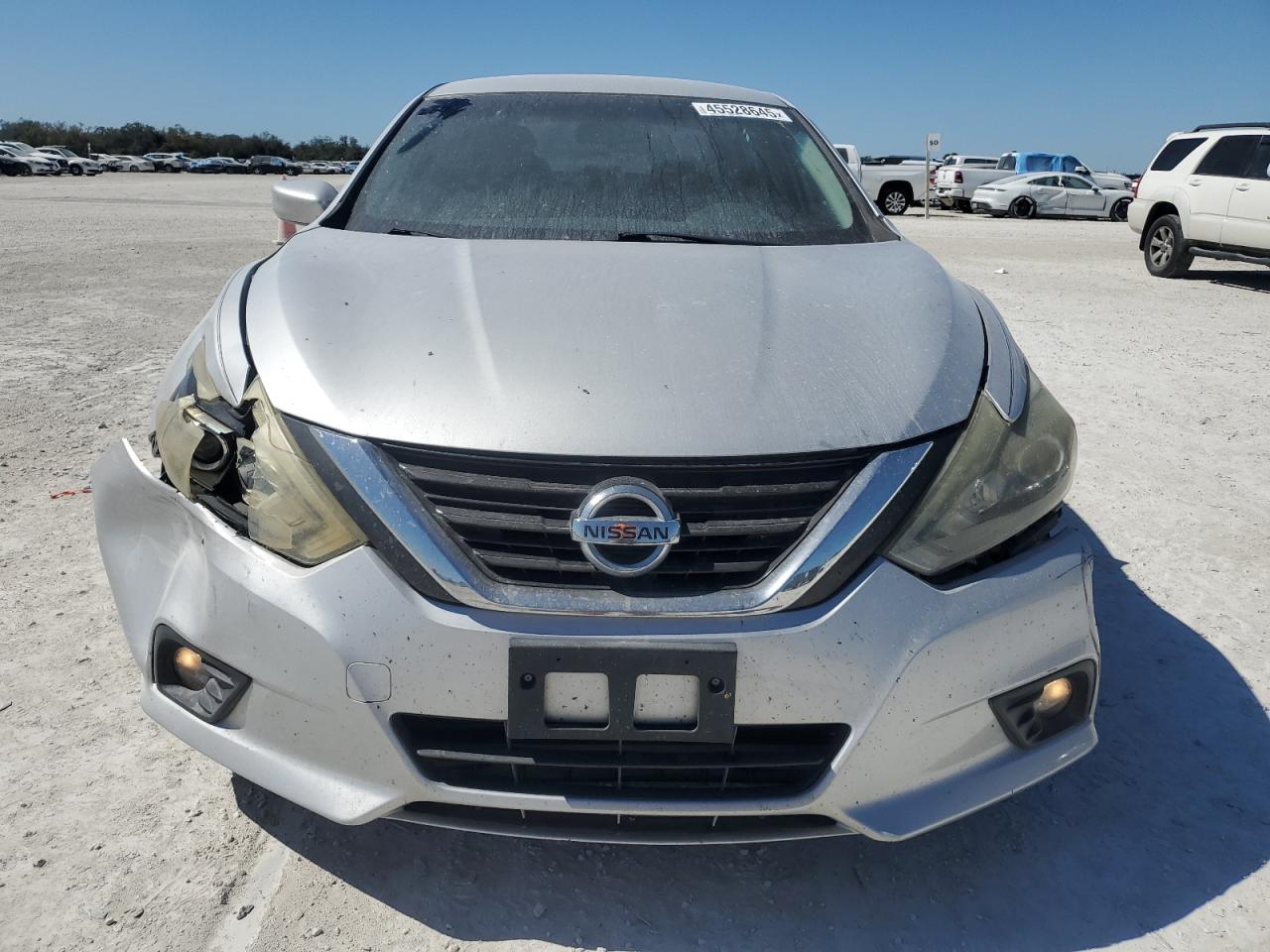 2016 Nissan Altima VIN 1N4AL3AP0GC184153 Copart auction photo, front end / side damage thumbnail 5