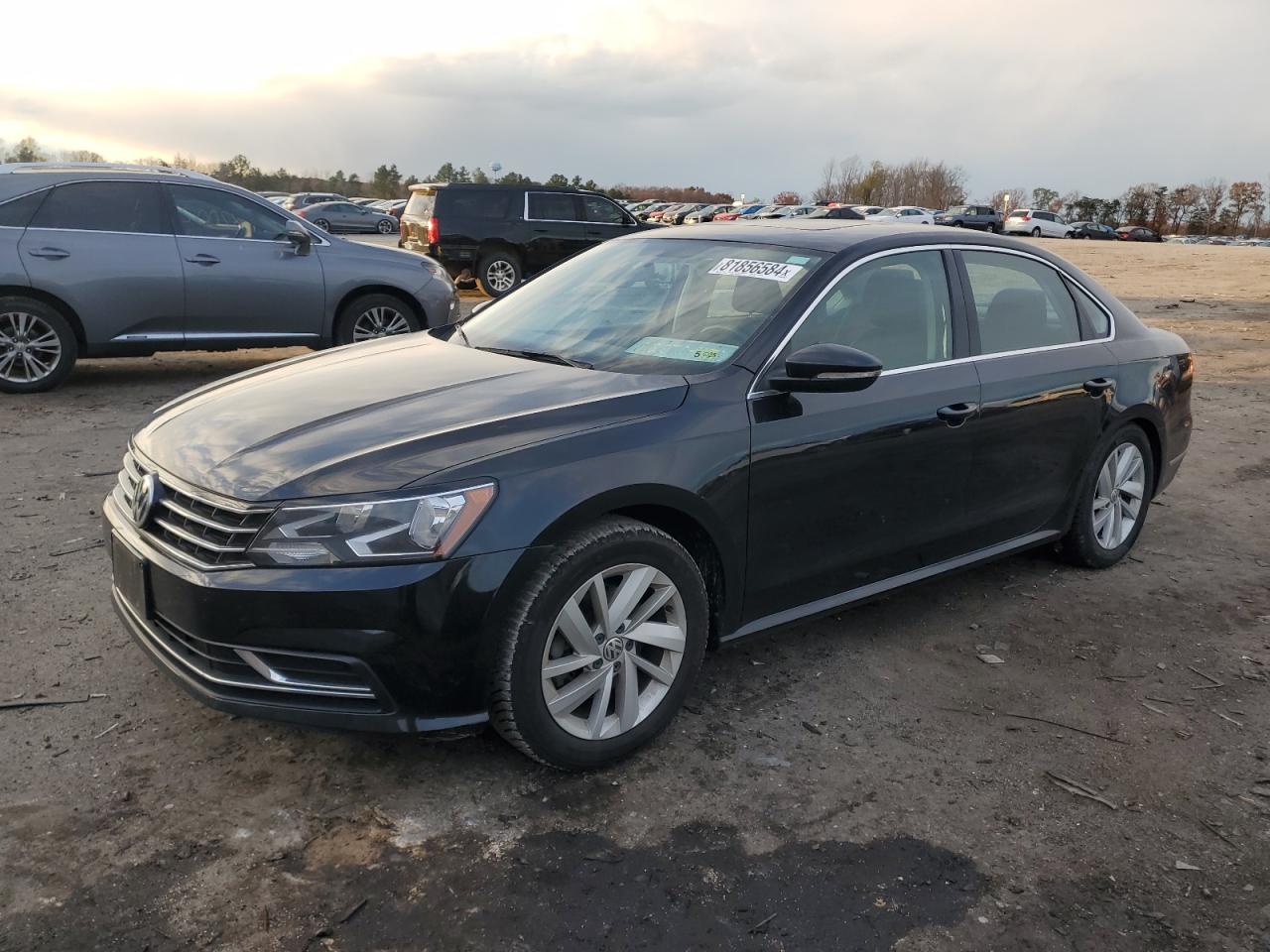 2018 Volkswagen Passat VIN 1VWBA7A32JC017290