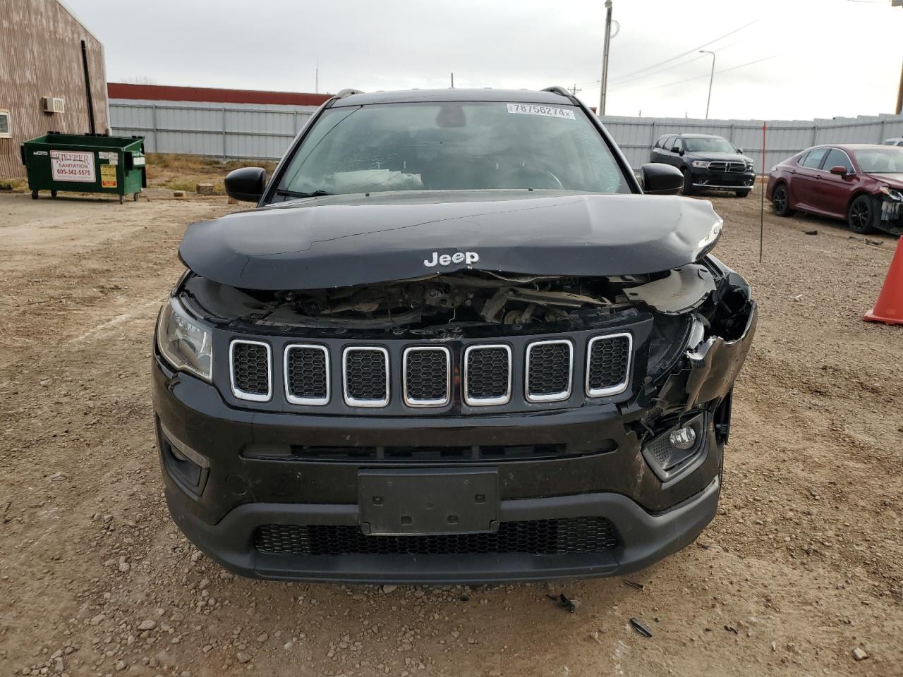 2018 Jeep Compass VIN 3C4NJDBB7JT348911 Copart auction photo, front end damage thumbnail 5