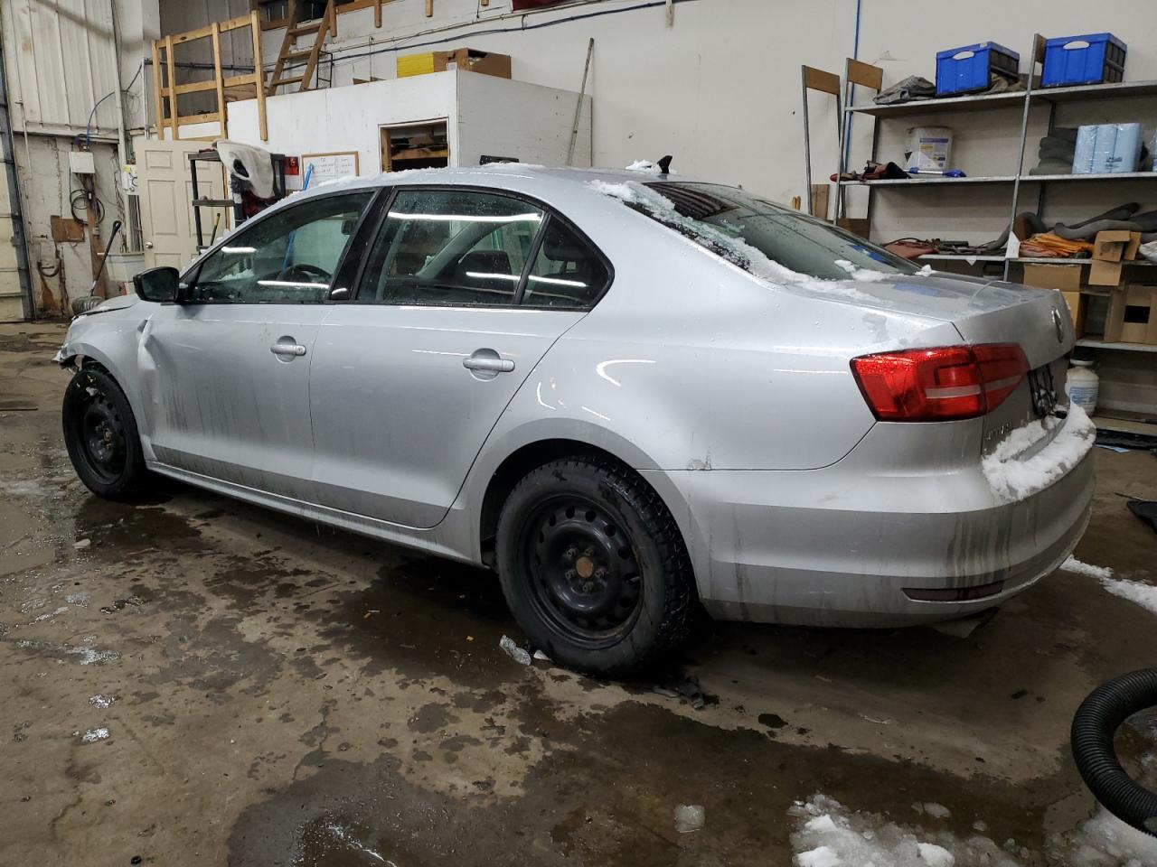 2015 Volkswagen Jetta VIN 3VWD07AJ5FM411494 Copart auction photo, front end / side damage thumbnail 2