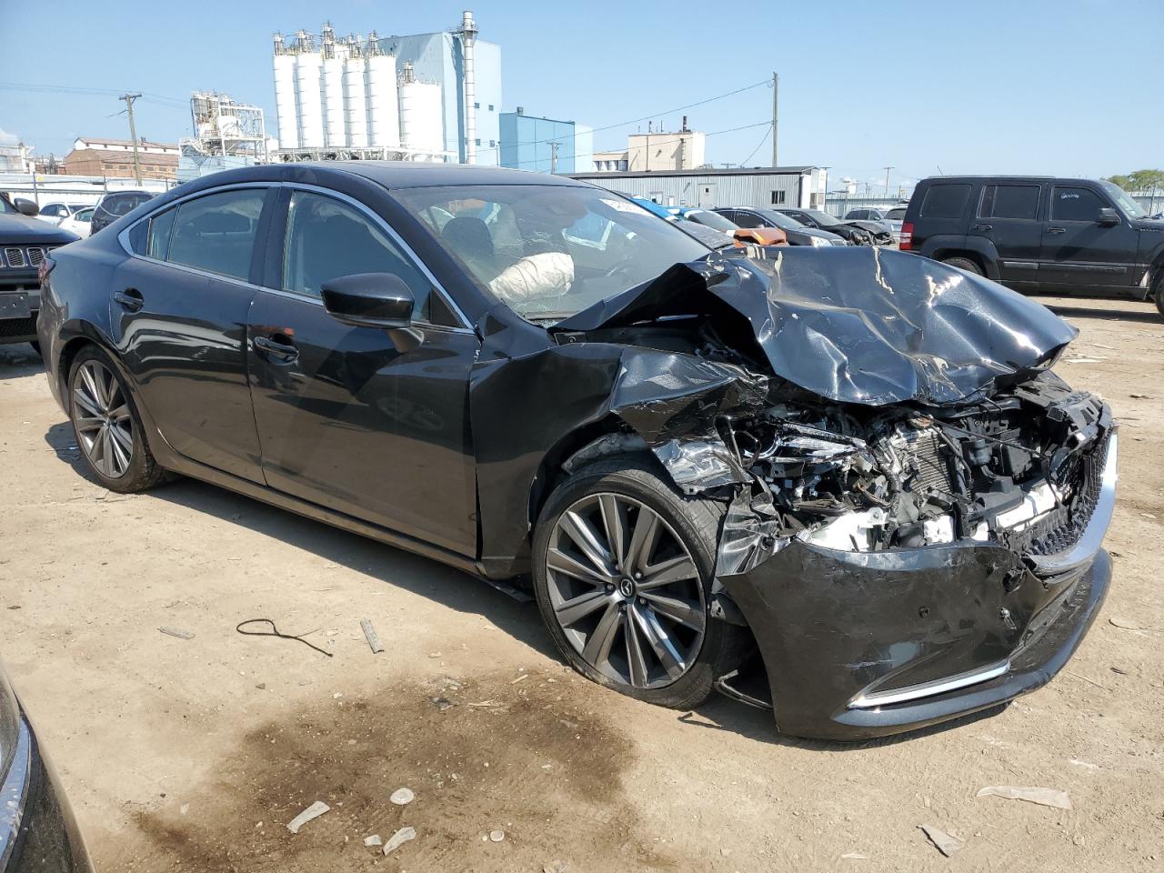 2018 Mazda 6 VIN JM1GL1XY5J1323432 Copart auction photo, front end damage thumbnail 4