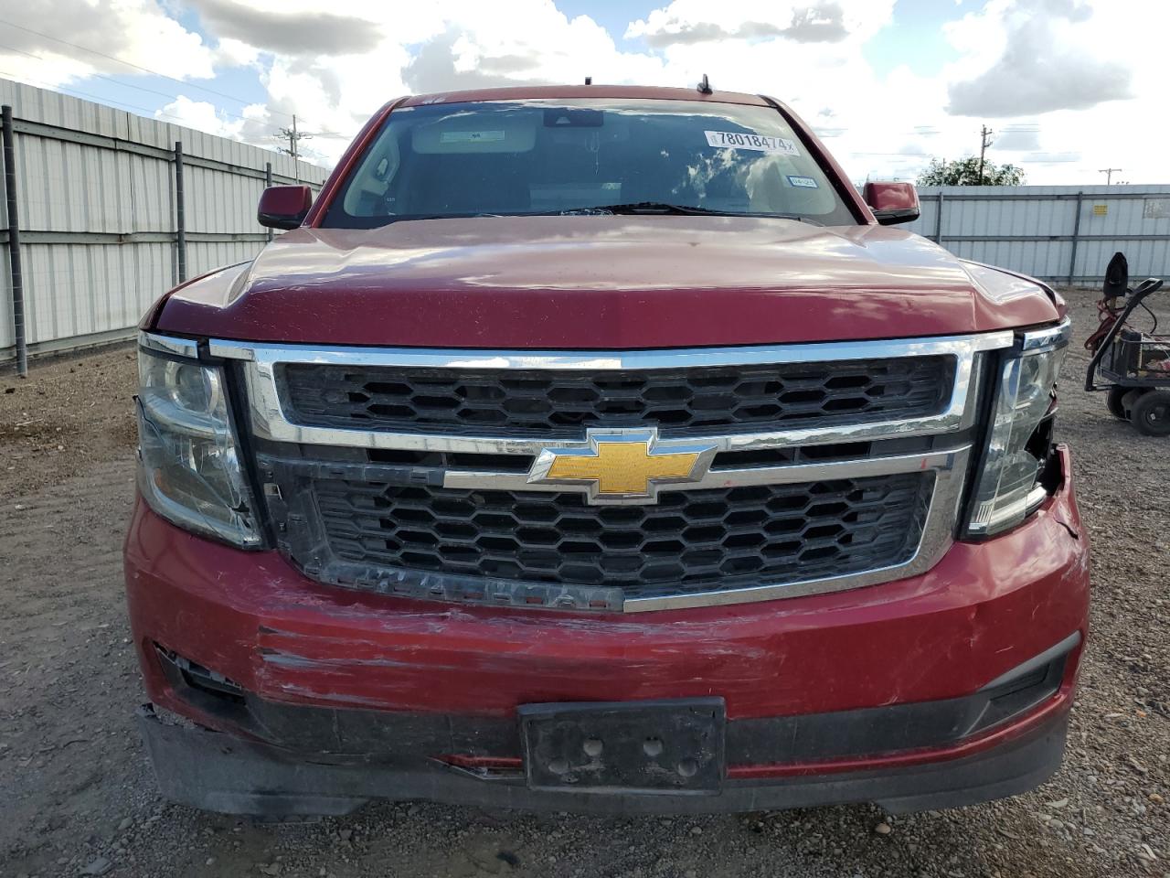 2015 Chevrolet Suburban VIN 1GNSCJKC5FR234613 Copart auction photo, front end / minor dent/scratches damage thumbnail 5
