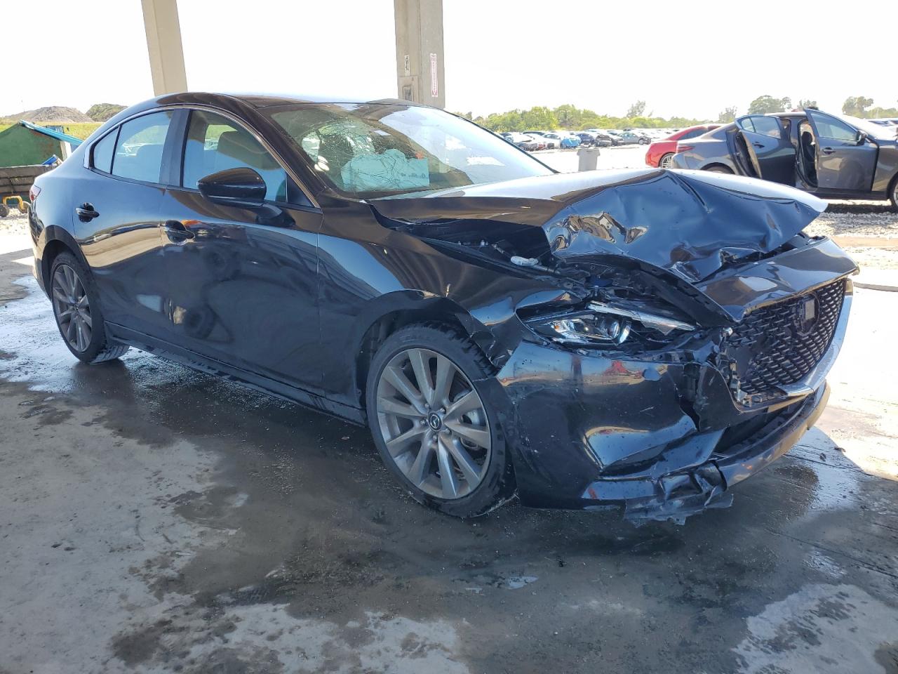 2019 Mazda 3 VIN 3MZBPADL2KM108664 Copart auction photo, front end damage thumbnail 4