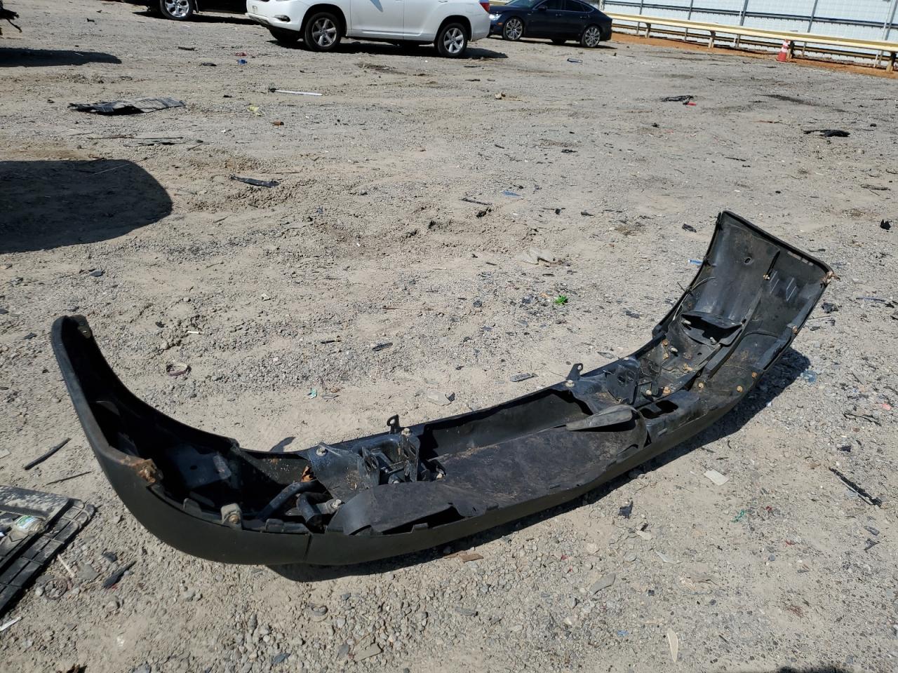 2007 Chevrolet Silverado VIN 1GCEK190X7Z624001 Copart auction photo, side / front end damage thumbnail 12