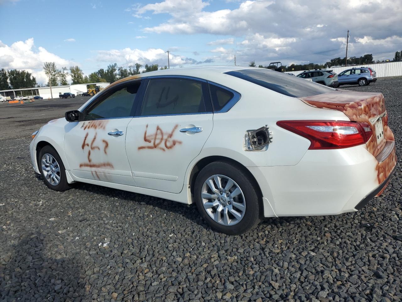 2016 Nissan Altima VIN 1N4AL3AP6GC189986 Copart auction photo, vandalism / burn - interior damage thumbnail 2