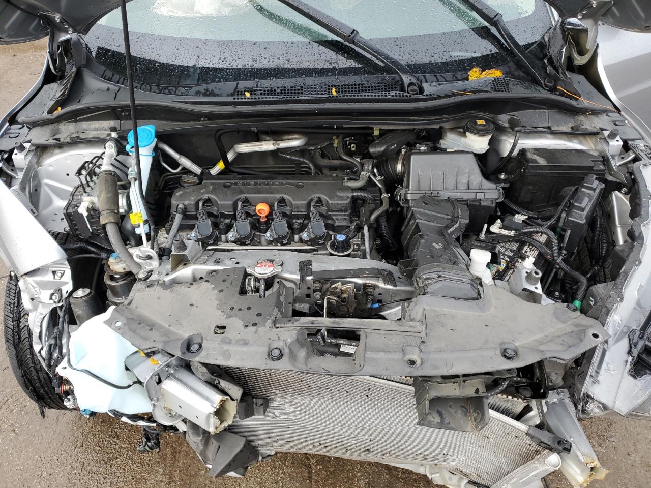 2021 Honda HR-V VIN 3CZRU6H3XMM703146 Copart auction photo, front end / minor dent/scratches damage thumbnail 13