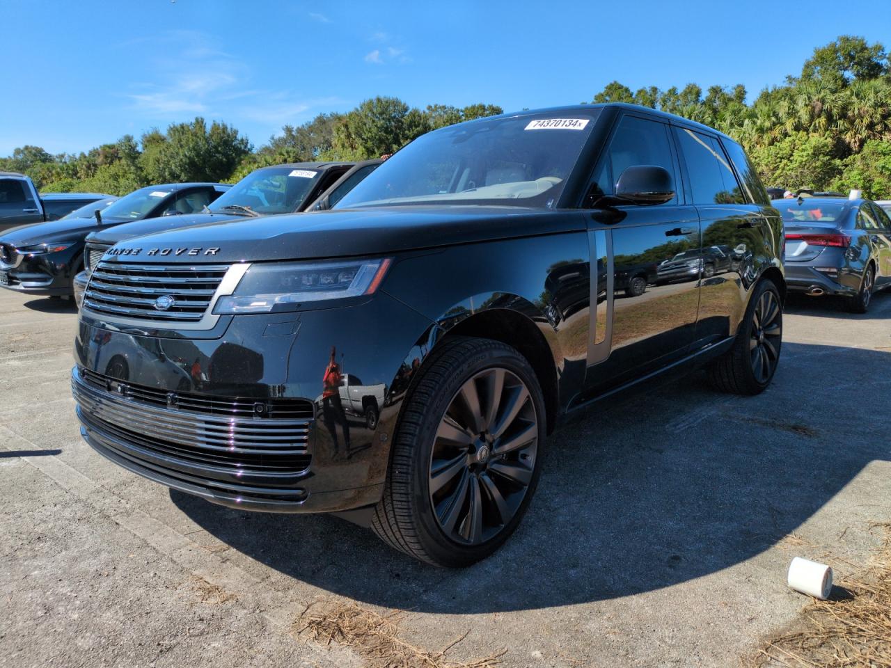 2023 Land Rover Range Rover VIN SALKU9E79PA036743