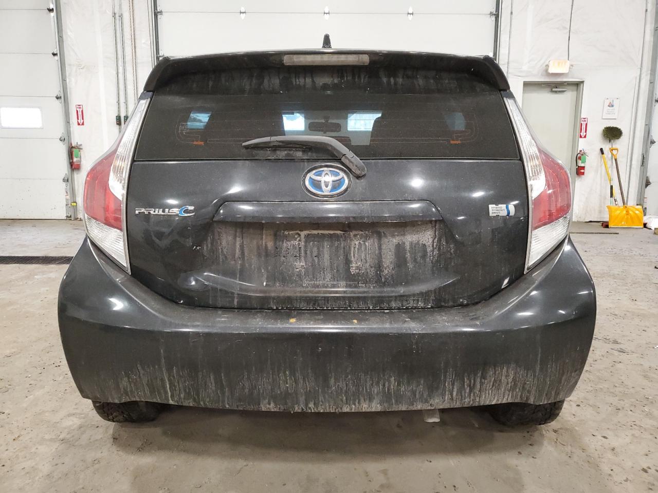 2015 Toyota Prius VIN JTDKDTB38F1585029 Copart auction photo, front end / minor dent/scratches damage thumbnail 6