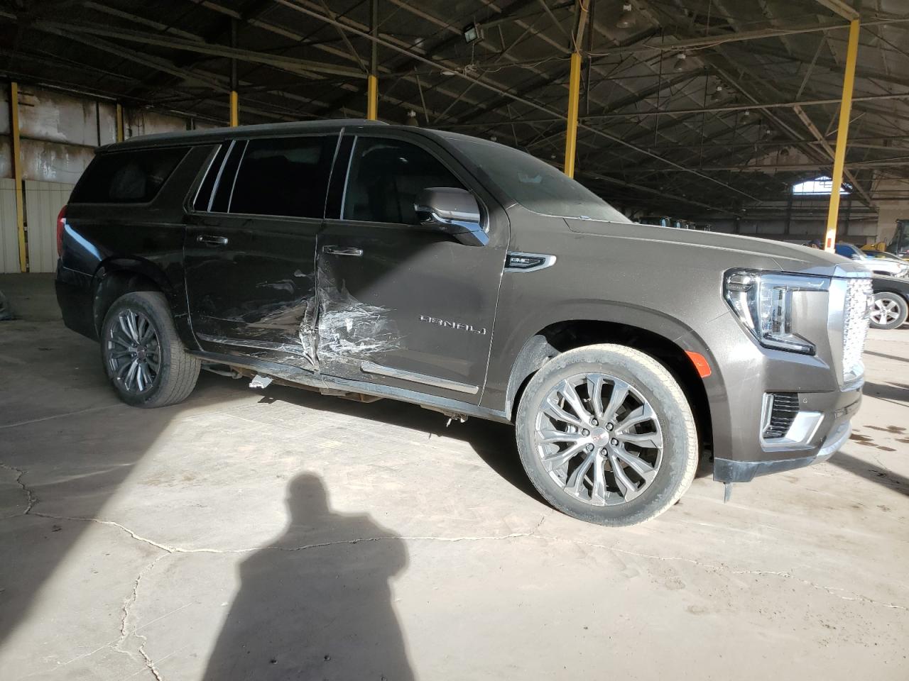2021 GMC Yukon VIN 1GKS2JKLXMR153264 Copart auction photo, side damage thumbnail 4