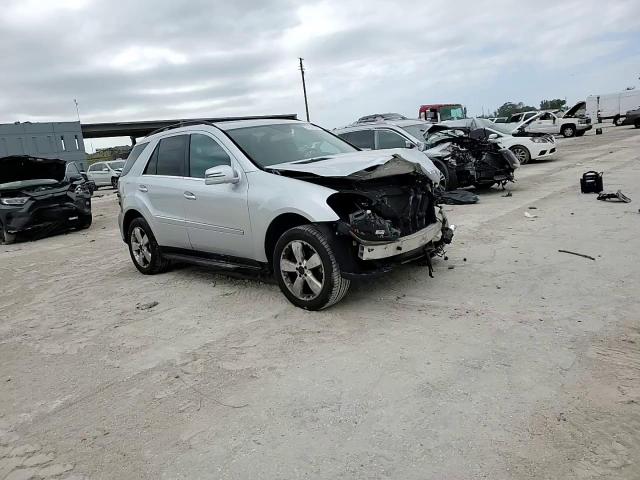 2011 Mercedes-Benz M-klasse VIN 4JGBB8GB0BA663814 Copart auction photo, front end / minor dent/scratches damage thumbnail 12
