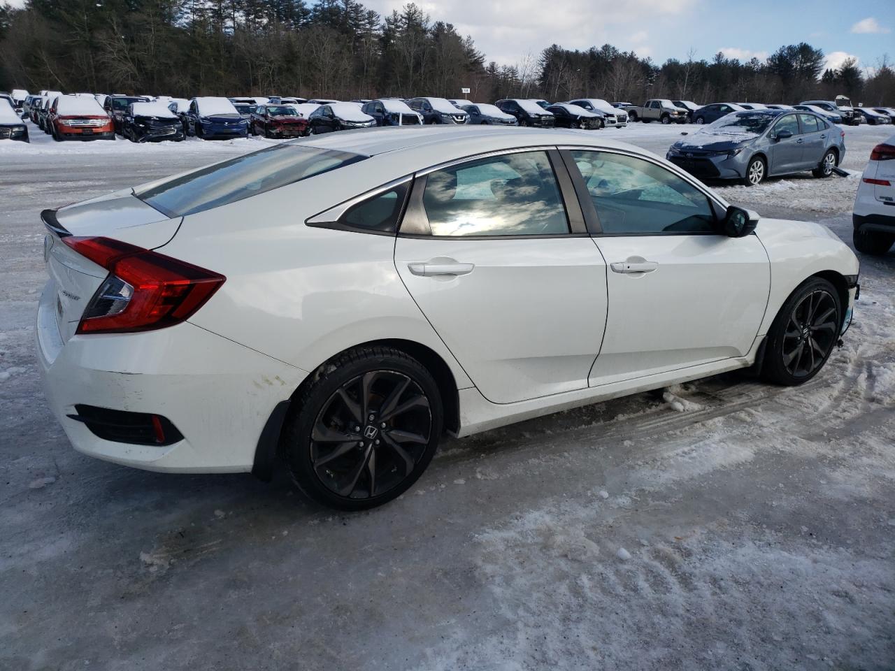 2019 Honda Civic VIN 19XFC2E86KE015365 Copart auction photo, front end / rear end damage thumbnail 3