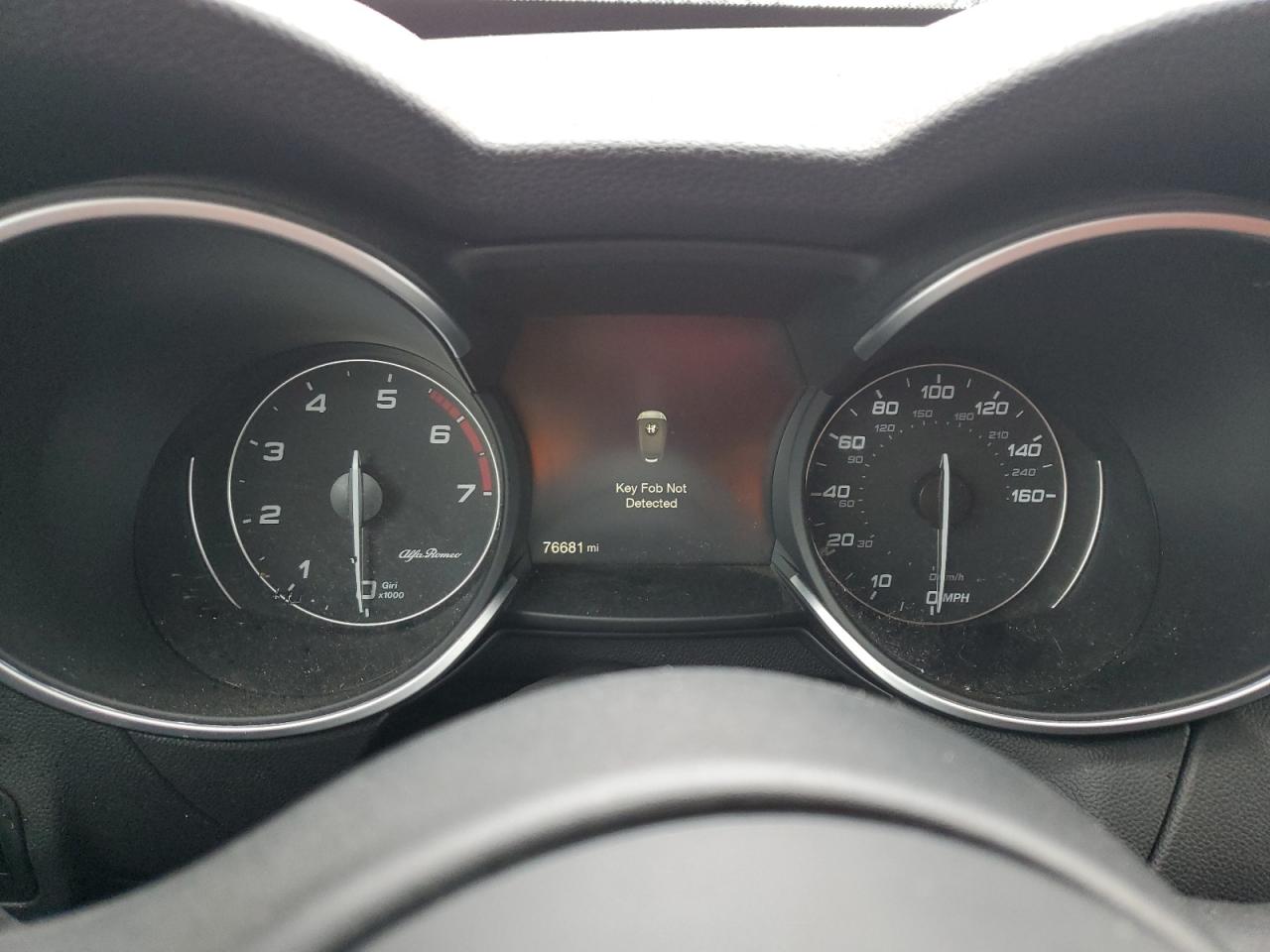 2018 Alfa Romeo Stelvio VIN ZASFAKAN6J7B68769 Copart auction photo, vandalism damage thumbnail 9