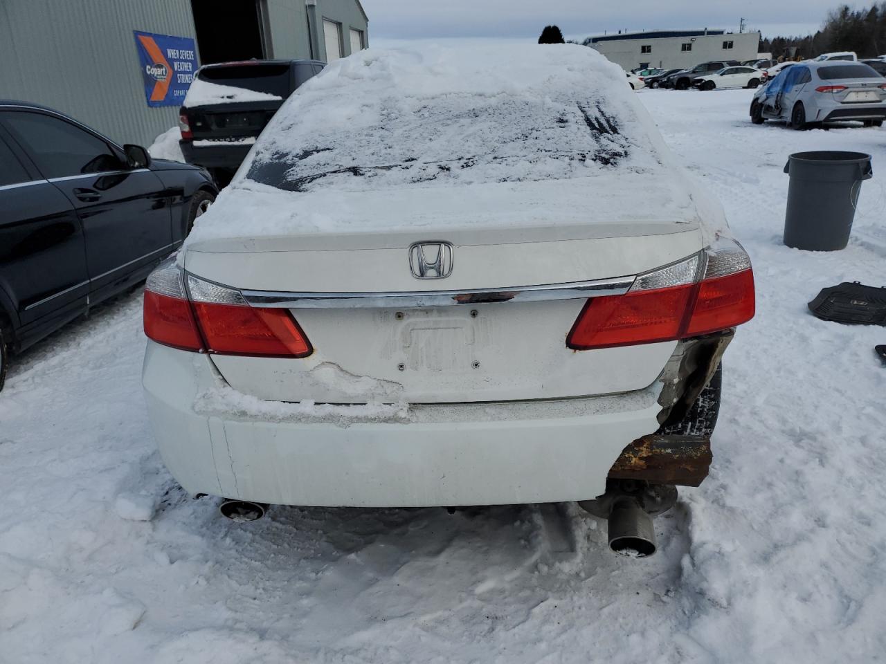 2013 Honda Accord VIN 1HGCR2F53DA801735 Copart auction photo, rear end / minor dent/scratches damage thumbnail 6