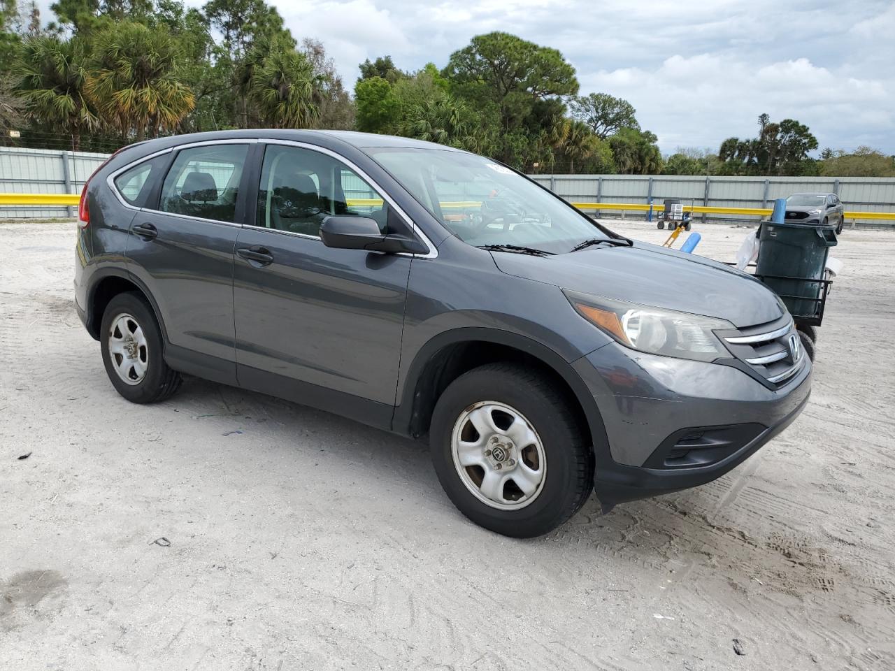 2013 Honda CR-V VIN 2HKRM4H38DH659227 Copart auction photo, normal wear / minor dent/scratches damage thumbnail 4