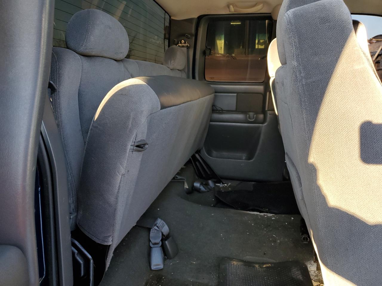 2004 GMC Sierra VIN 2GTEC19T441359085 Copart auction photo, front end damage thumbnail 10