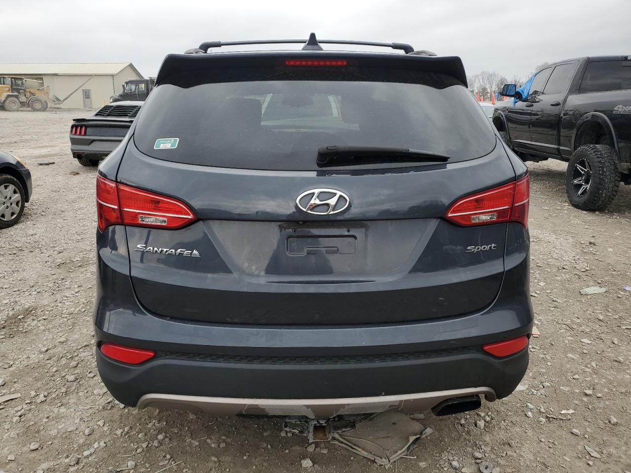 2015 Hyundai Santa Fe VIN 5XYZU3LB2FG239529 Copart auction photo, front end damage thumbnail 6