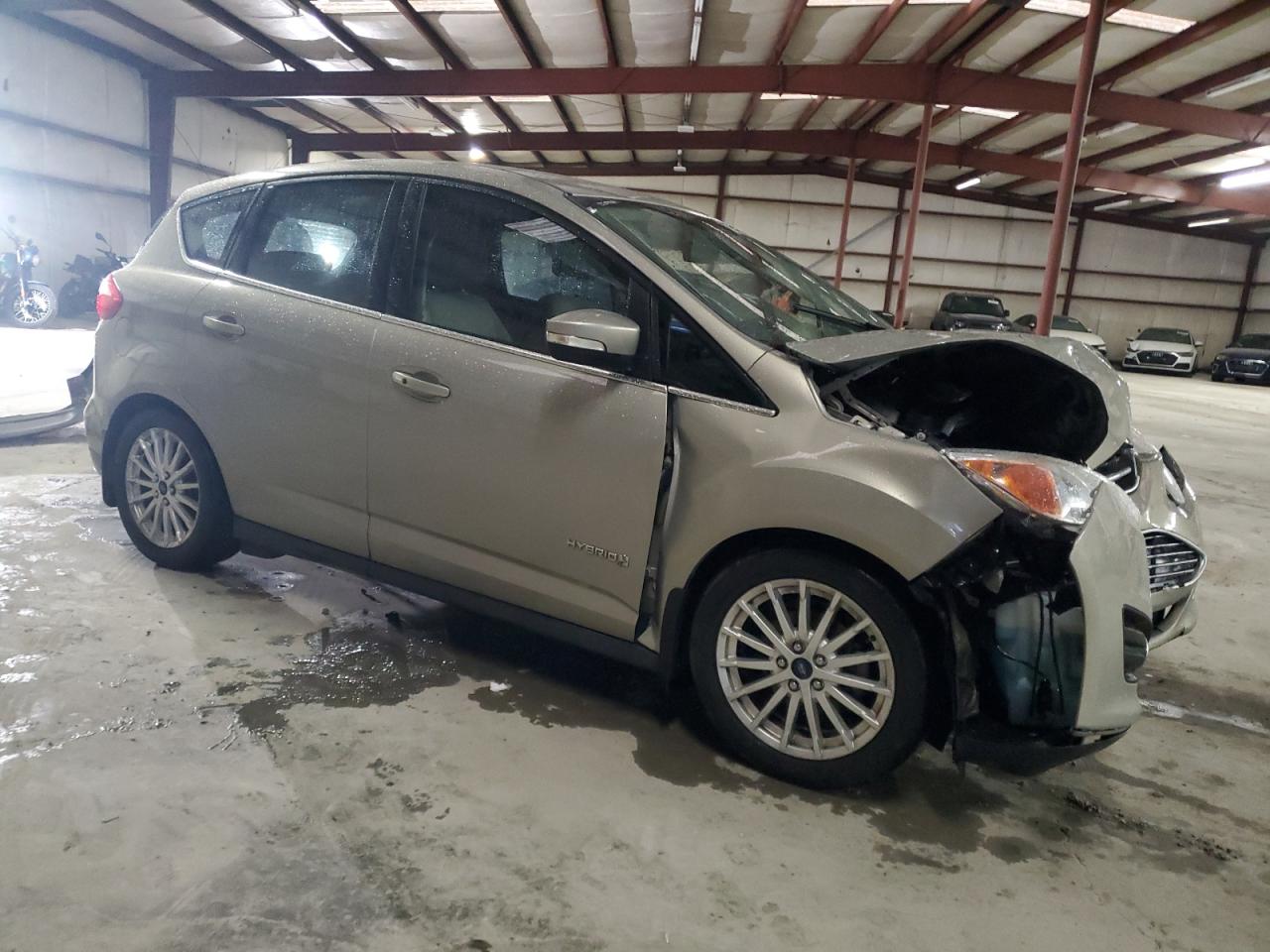 2015 Ford C-MAX VIN 1FADP5BU8FL113122 Copart auction photo, front end / side damage thumbnail 4