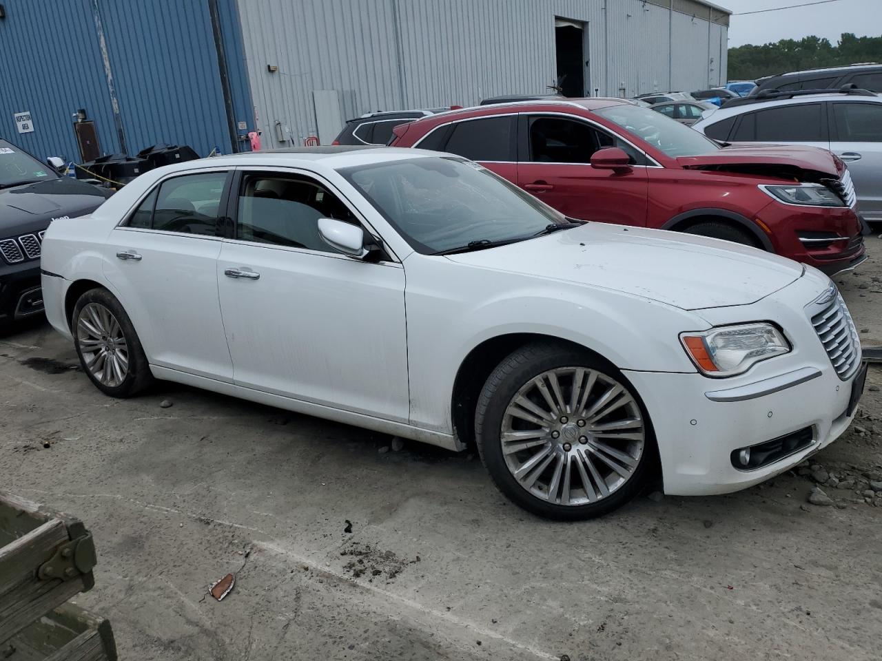 2013 Chrysler 300 VIN 2C3CCAPT5DH504883 Copart auction photo, side damage thumbnail 4