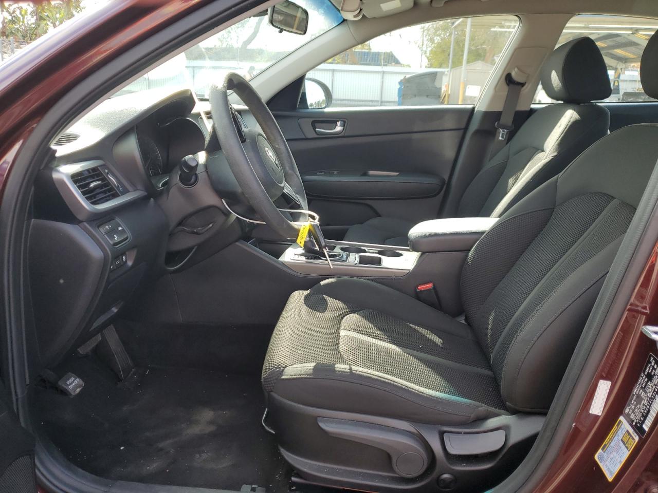 2020 KIA Optima VIN 5XXGT4L39LG402251 Copart auction photo, rear end / minor dent/scratches damage thumbnail 7