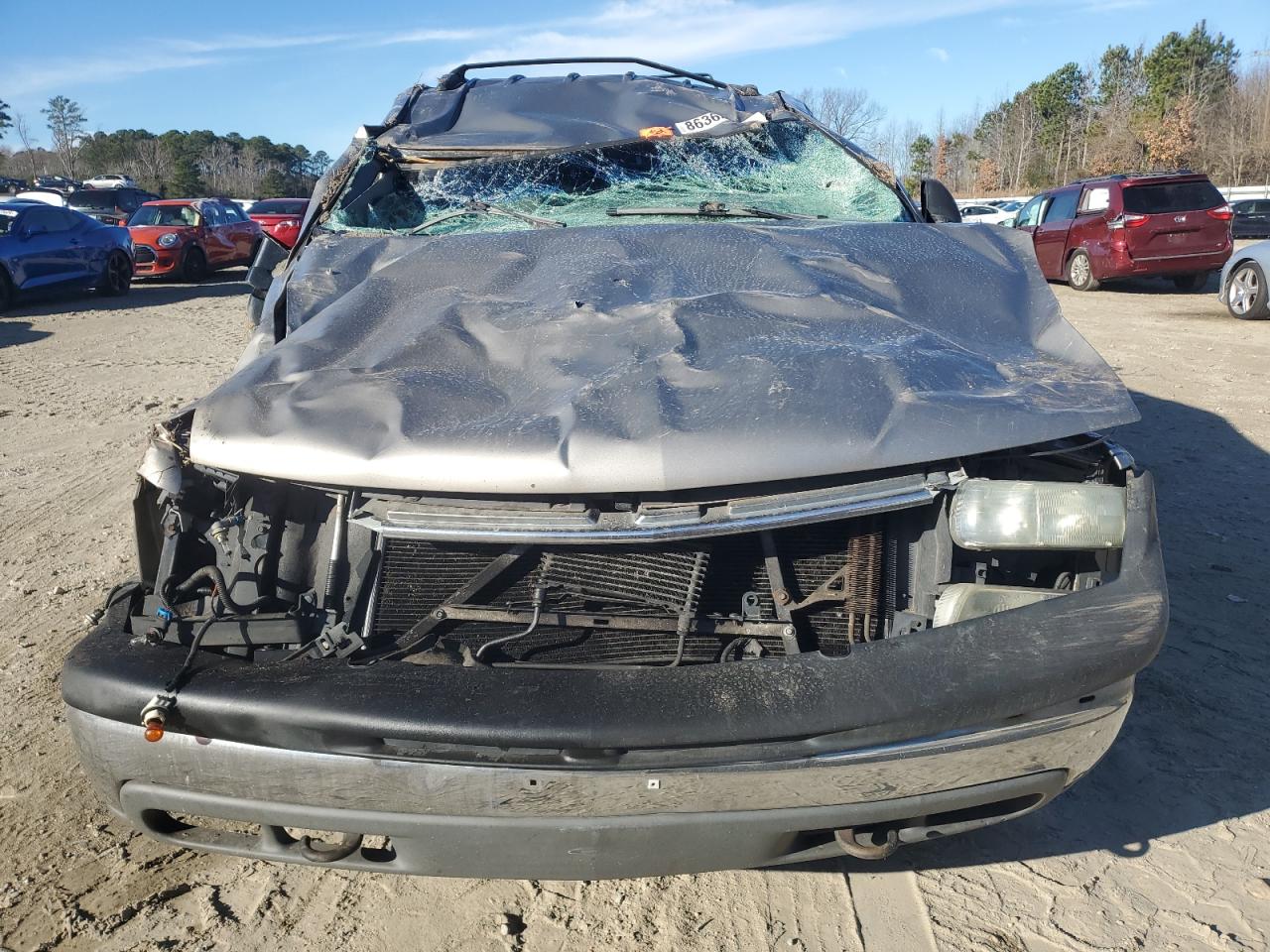 2002 Chevrolet Tahoe VIN 1GNEC13Z62R242388 Copart auction photo, all over damage thumbnail 5