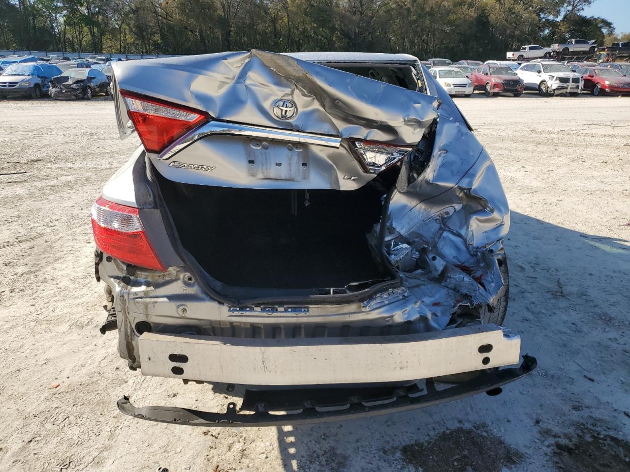 2016 Toyota Camry VIN 4T4BF1FK9GR574817 Copart auction photo, rear end / minor dent/scratches damage thumbnail 6