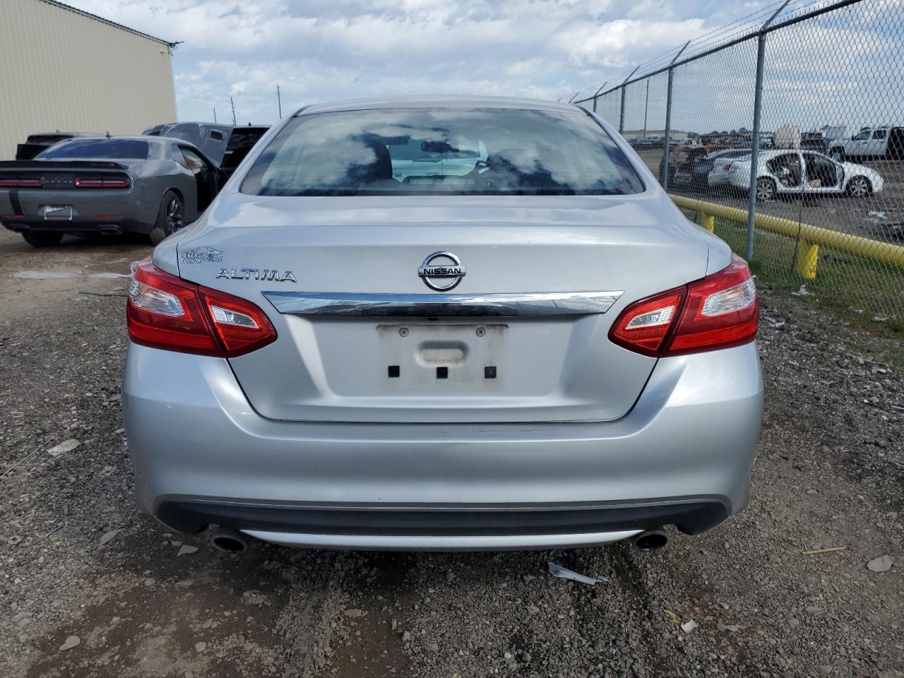 2016 Nissan Altima VIN 1N4AL3APXGC169420 Copart auction photo, front end / minor dent/scratches damage thumbnail 6