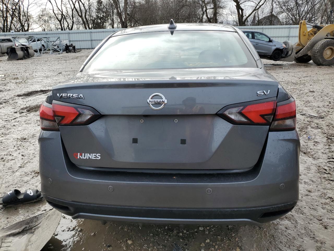 2021 Nissan Versa VIN 3N1CN8EV5ML876446 Copart auction photo, front end / side damage thumbnail 6