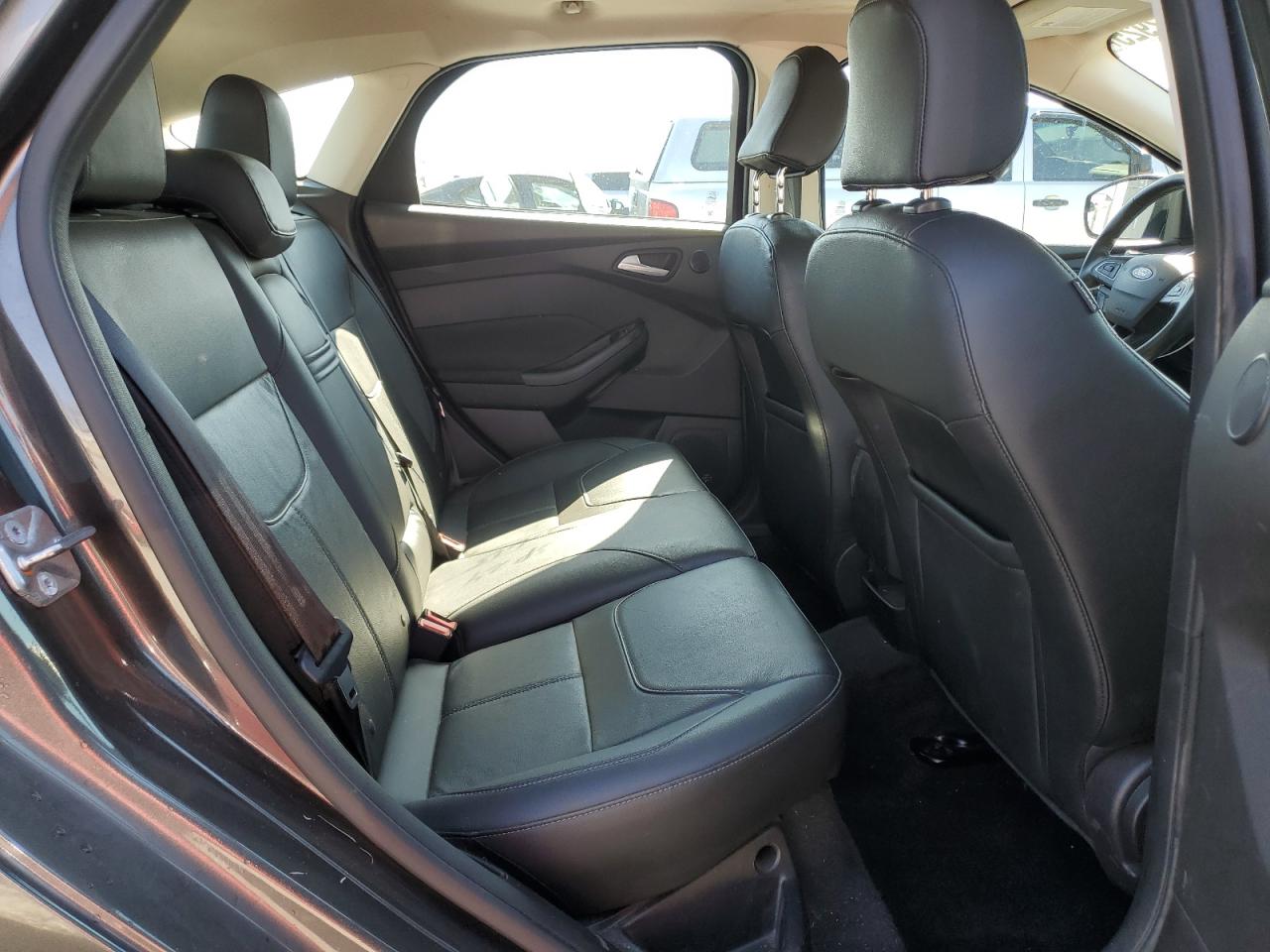 2015 Ford Focus VIN 1FADP3N22FL360814 Copart auction photo, front end damage thumbnail 10