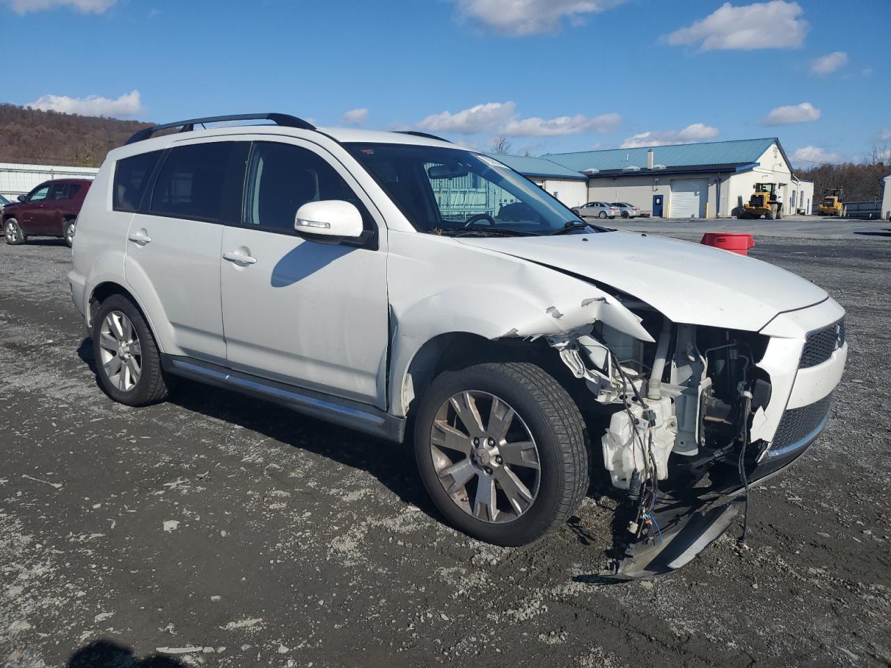 2011 Mitsubishi Outlander VIN JA4JT3AW4BU037994 Copart auction photo, front end damage thumbnail 4