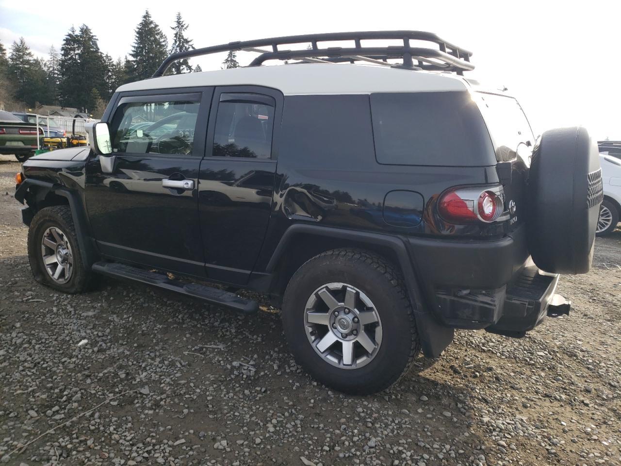 2014 Toyota FJ Cruiser VIN JTEBU4BF3EK184363 Copart auction photo, front end damage thumbnail 2