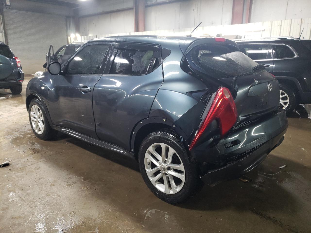 2013 Nissan Juke VIN JN8AF5MR6DT211821 Copart auction photo, vandalism damage thumbnail 2