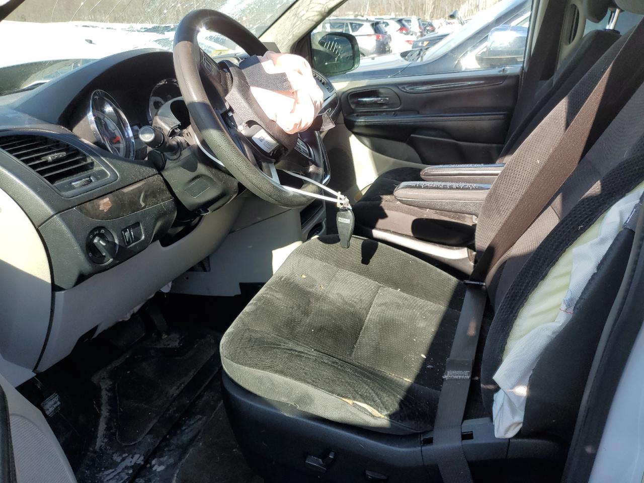2019 Dodge Caravan VIN 2C7WDGBG1KR555651 Copart auction photo, front end damage thumbnail 7