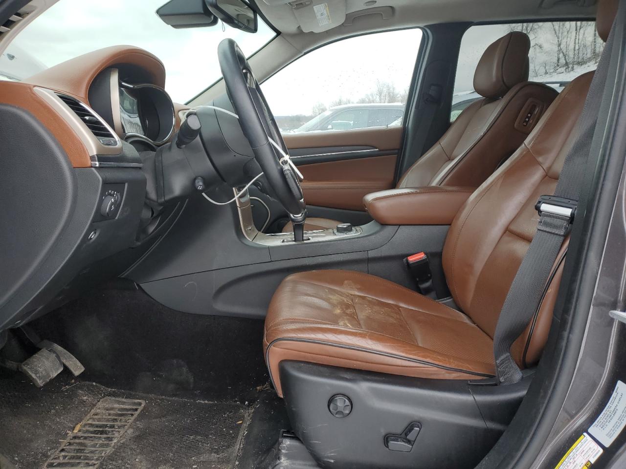 2015 Jeep Grand Cherokee VIN 1C4RJFJT6FC829629 Copart auction photo, front end / minor dent/scratches damage thumbnail 7