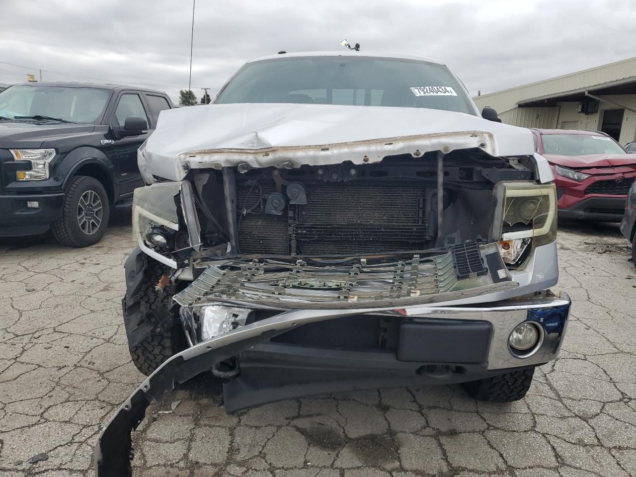 2010 Ford F-150 VIN 1FTFX1EV1AFD02363 Copart auction photo, frame damage / front end damage thumbnail 5