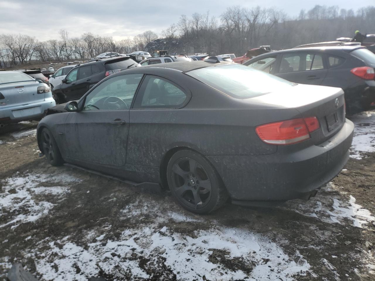 2007 BMW 3er VIN WBAWC33557PC86343 Copart auction photo, front end damage thumbnail 2