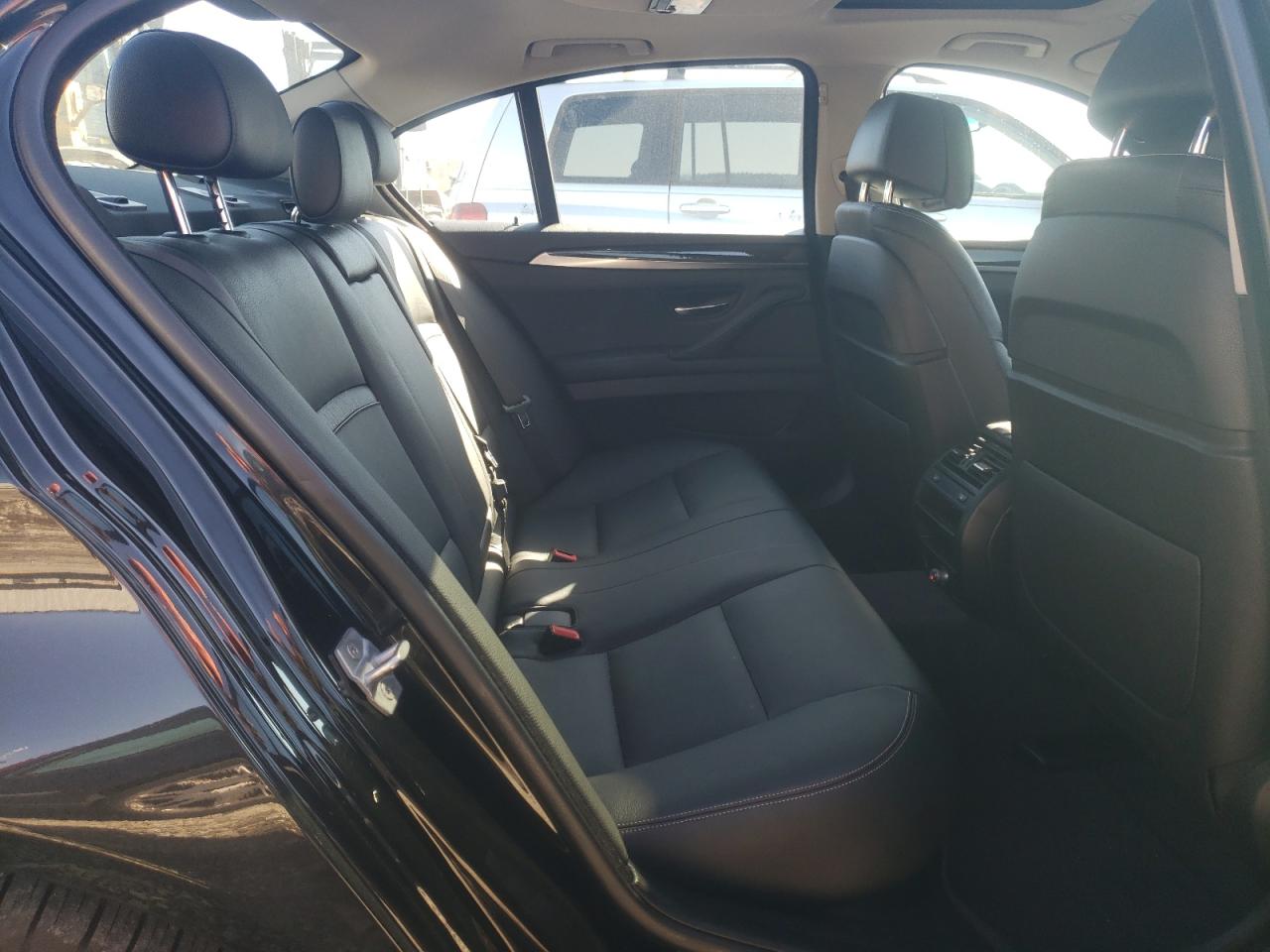 2014 BMW 5er VIN WBA5B3C5XED539831 Copart auction photo, front end / minor dent/scratches damage thumbnail 10