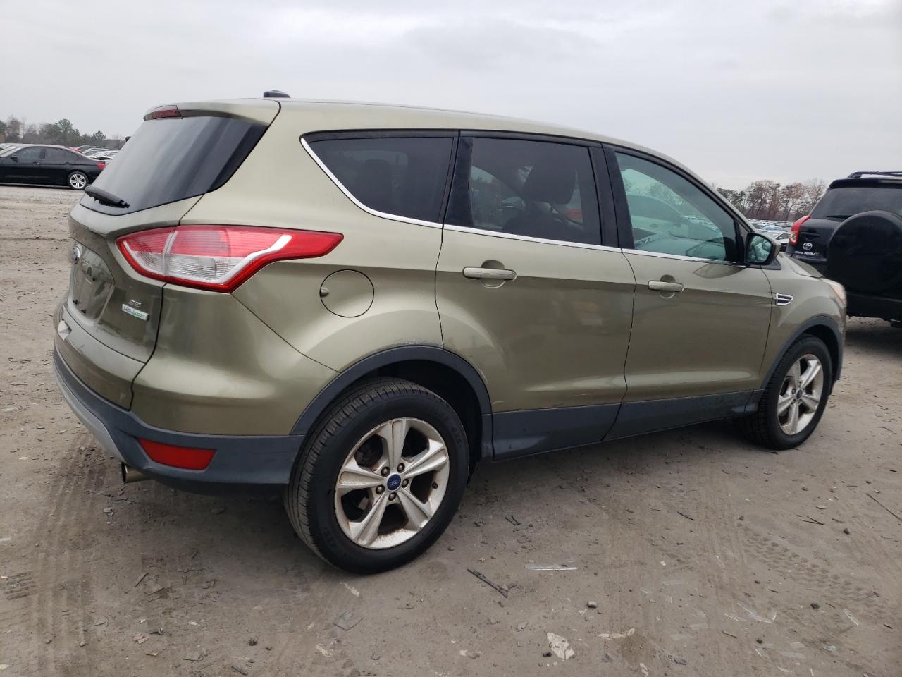 2013 Ford Escape VIN 1FMCU0GXXDUD34518 Copart auction photo, rear end / minor dent/scratches damage thumbnail 3
