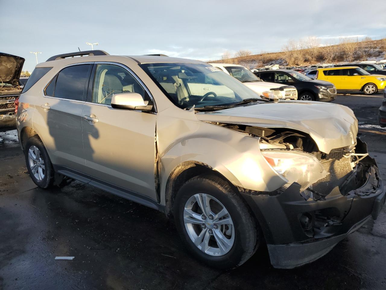 2014 Chevrolet Equinox VIN 2GNALBEK1E1181503 Copart auction photo, front end / hail damage thumbnail 4