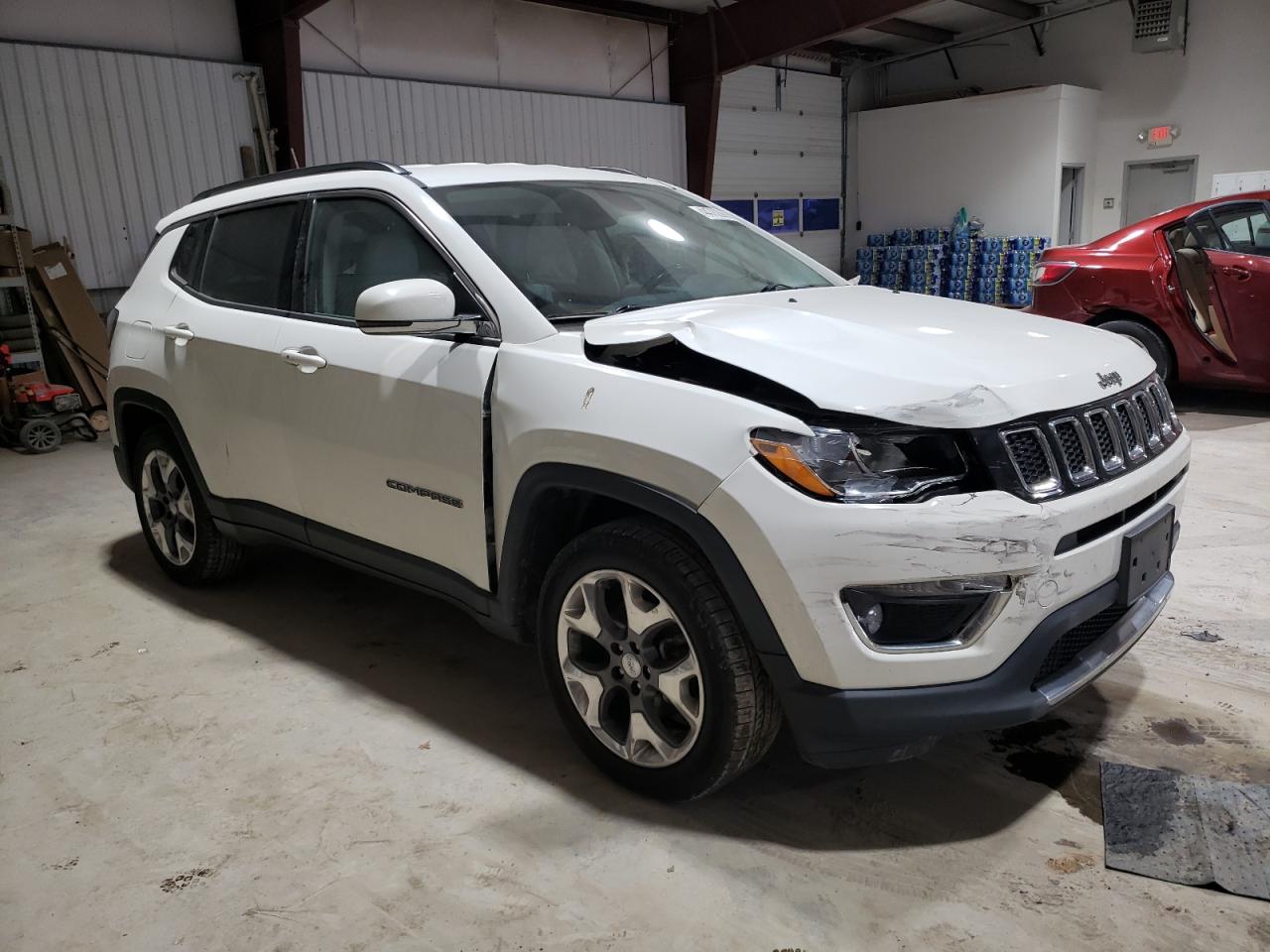 2020 Jeep Compass VIN 3C4NJDCBXLT111668 Copart auction photo, front end / rear end damage thumbnail 4